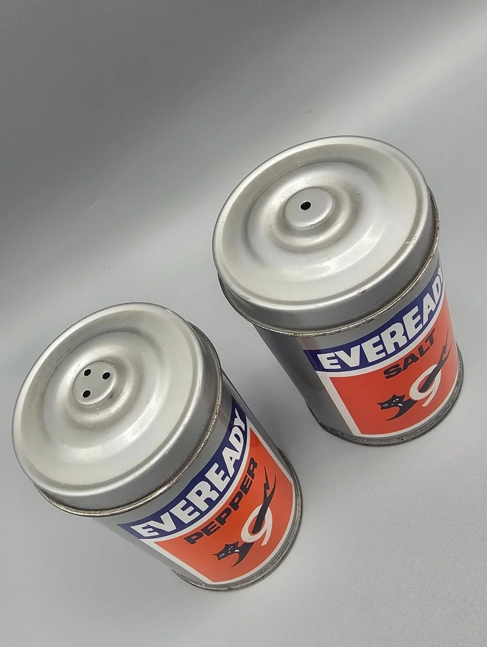 Vintage Eveready Salt and Pepper Shakers Set
